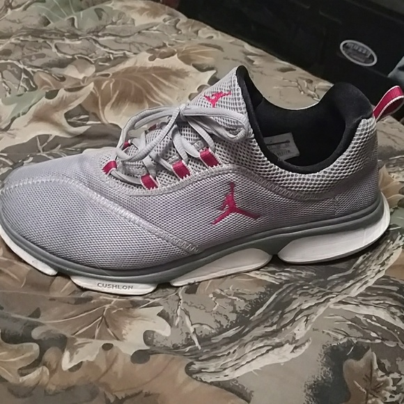 Jordan - Picture 3 of 3